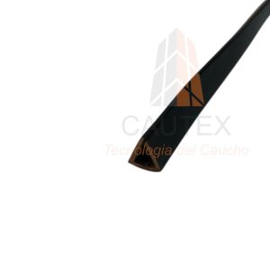 CTX 570